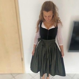 Meet your Posher, Franka